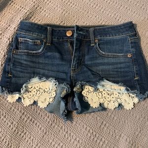 American Eagle. Size 4.